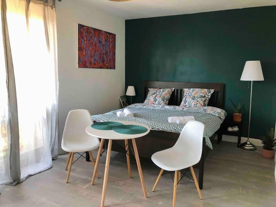 Cozy Studio With Balcony And Free Parking Aix-en-Provence Luaran gambar